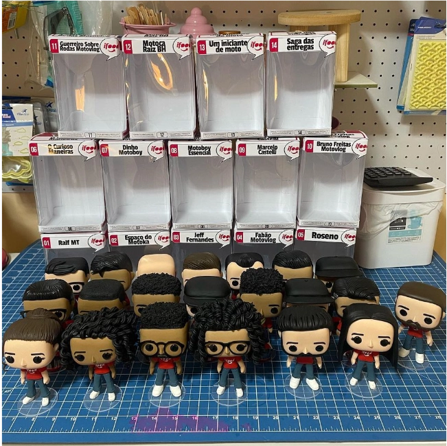 Funko Pop corporativo personalizado — brinde empresarial feito à mão